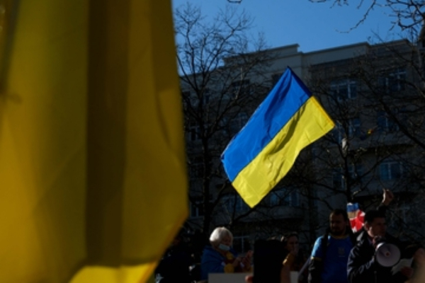 Ουκρανία: Έτοιμοι για τον πόλεμο δηλώνουν πάνω από τους μισούς Ουκρανούς