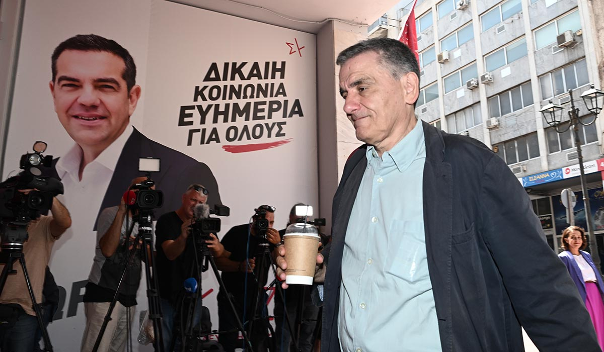 Τσακαλώτος: Ανακοινώνει σήμερα την υποψηφιότητα του για την ηγεσία του ΣΥΡΙΖΑ