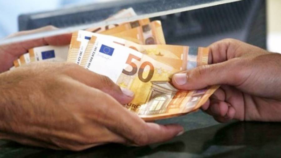 Επίδομα 600 ευρώ: Στο ΦΕΚ η ΚΥΑ - Οι δικαιούχοι και η διαδικασία πληρωμής