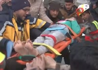 Σεισμός στην Τουρκία: Συγκλονιστικές στιγμές από τις επιχειρήσεις διάσωσης της ΕΜΑΚ στα χαλάσματα