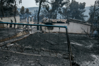 Νέα έκτακτη χρηματοδότηση 10 εκατ. ευρώ σε πληγέντες από τις πυρκαγιές Δήμους και Περιφέρειες