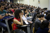 Φοιτητικό επίδομα 2.000 ευρώ: Απαραίτητη η συμπληρωματική αίτηση - Ποια η προθεσμία