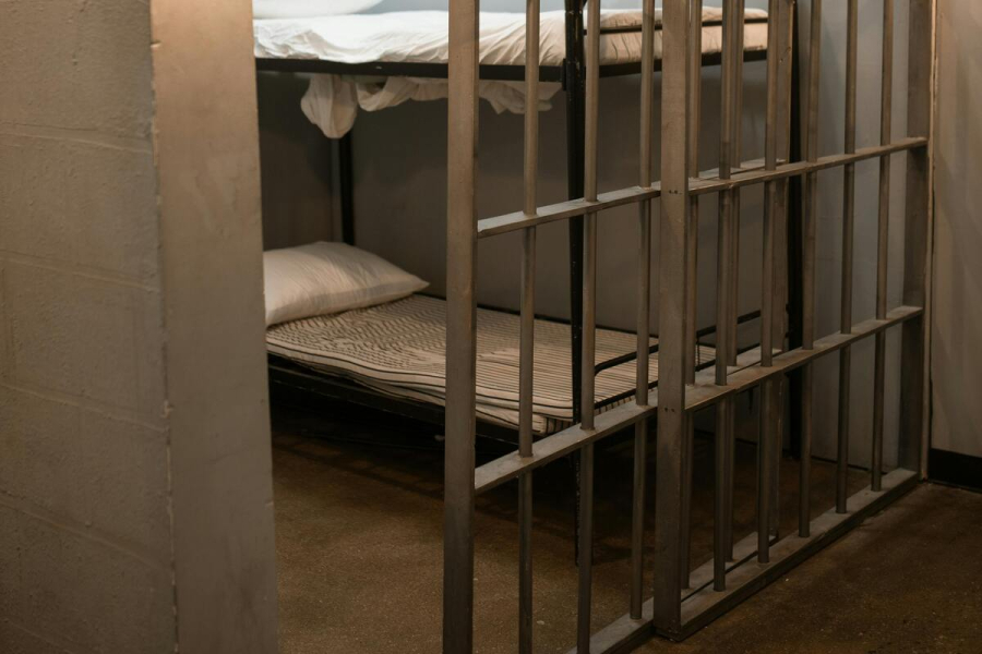 «Δωμάτια του έρωτα» σε ιταλική φυλακή - Κρατούμενοι θα συνευρίσκονται με τις συντρόφους τους