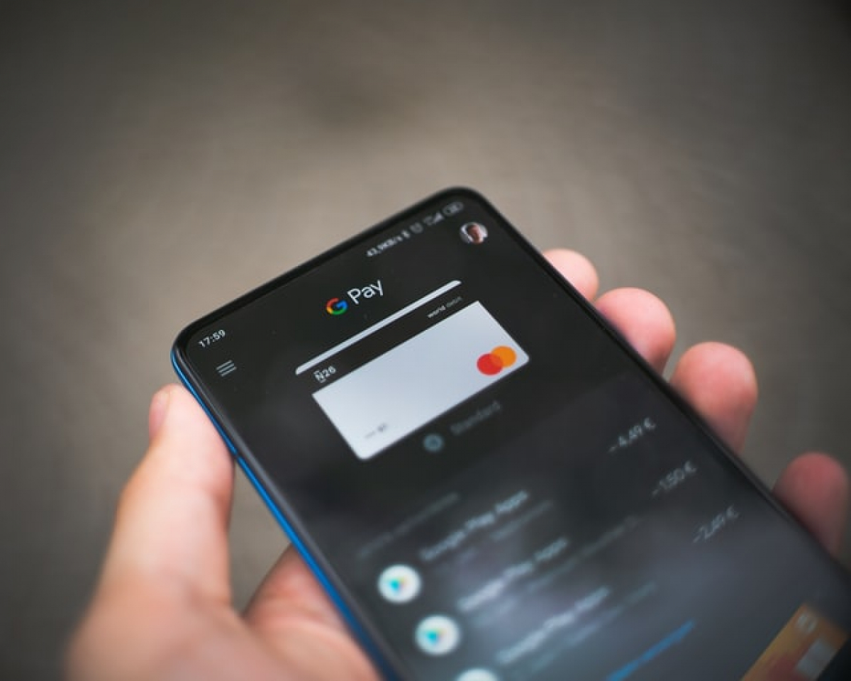 Το Google Pay και στην Ελλάδα για ανέπαφες πληρωμές με το κινητό