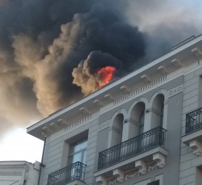 Συναγερμός για φωτιά σε ξενοδοχείο στο Βόλο