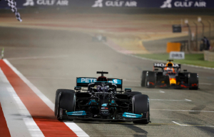 Formula 1: Τα καλύτερα στιγμιότυπα του Γκραν Πρι Μπαχρέιν (vid)
