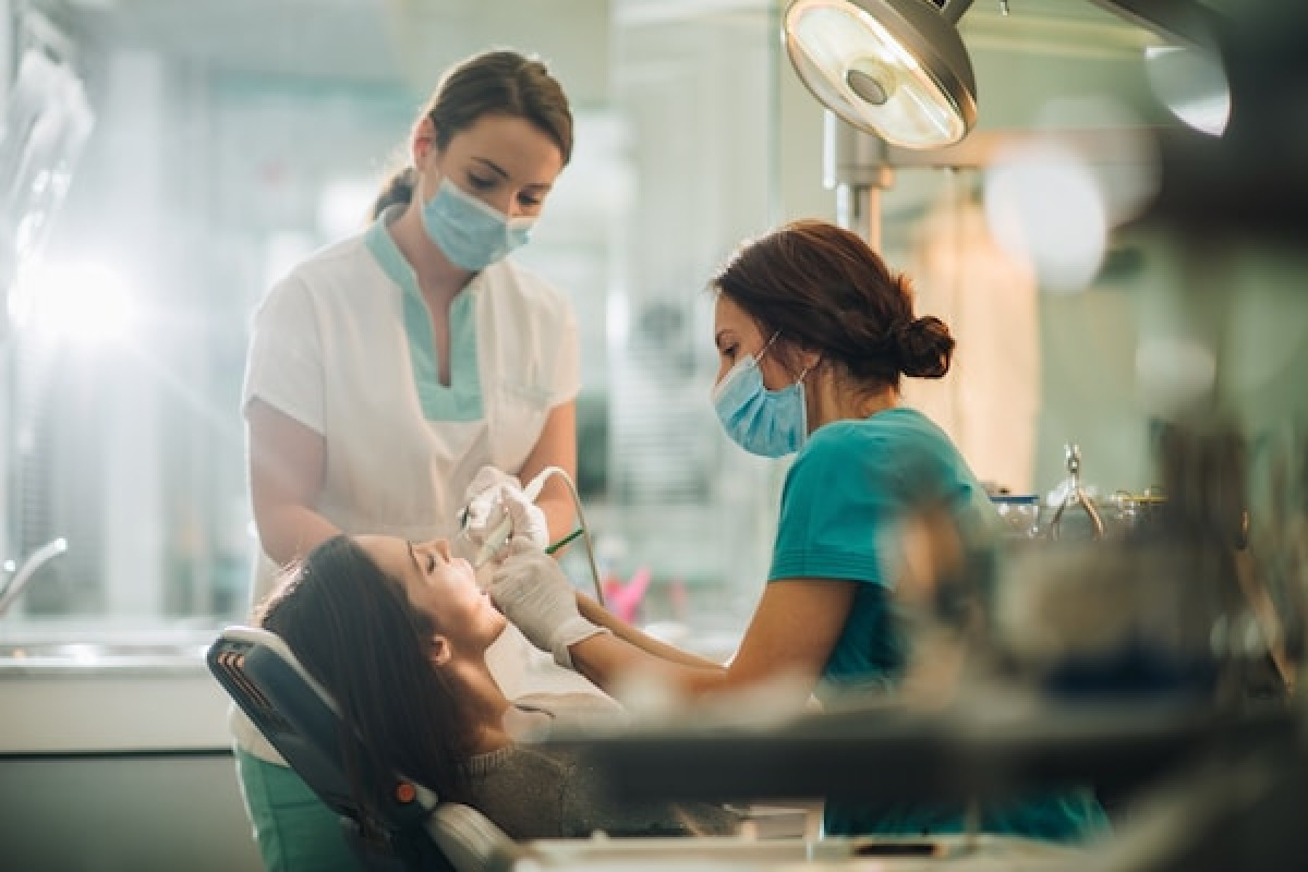 Dentist Pass: Παράταση αιτήσεων στο gov.gr για voucher σε οδοντίατρο