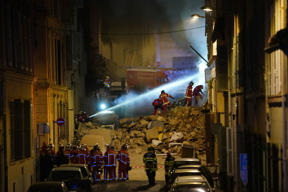 Μασσαλία: Κατέρρευσε και δεύτερη πολυκατοικία - Τουλάχιστον 10 εγκλωβισμένοι