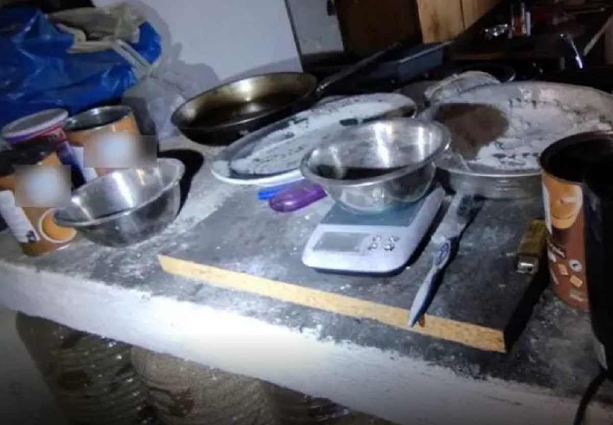 Έκρηξη στην Τεκτονική Στοά: Φωτογραφίες από το σπίτι του «Θεματοφύλακα» - Εργαστήριο για βόμβες