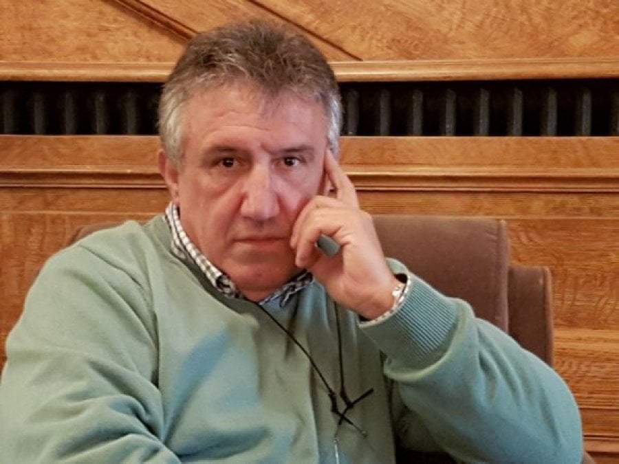 Γιώργος Λακόπουλος: Το ΚΙΝΑΛ επί ξυρού ακμής - Παπανδρέου και Λοβέρδος πουλάνε τρέλα