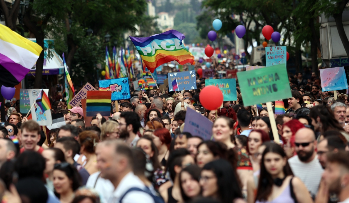 Athens Pride 2023: «Πλημμύρισε» από χρώματα το κέντρο - Φωτογραφίες από τη μεγάλη παρέλαση