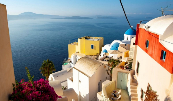 Τα «διαμάντια» της Ελλάδας για το καλοκαίρι του 2021: Οι επιλογές της Daily Mail