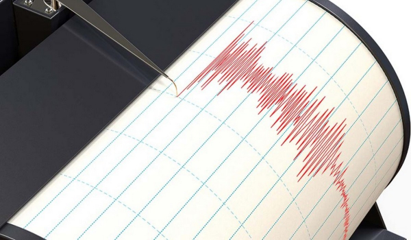 Ινδονησία: Σεισμός 7,2 Ρίχτερ στα νησιά Μπάρατ Ντάγια