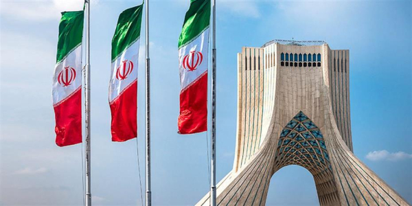 Ιράν: Εμπλουτίζουμε ουράνιο σε υψηλά επίπεδα για να αναγκάσουμε τη Δύση να άρει τις κυρώσεις