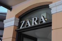 Γιατί κλείνει καταστήματα το Zara στην Ελλάδα
