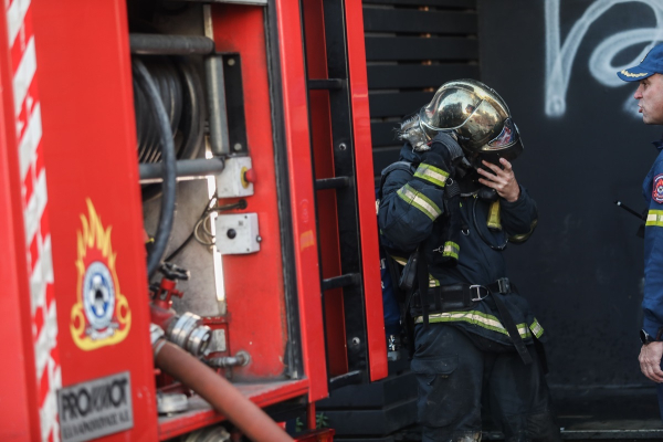 Ηράκλειο: Στο νοσοκομείο 15χρονος έπειτα από φωτιά σε διαμέρισμα