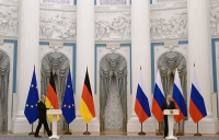 Άνοιξε πάλι ο δίαυλος Ρωσίας - Γερμανίας: Συνομιλία Πούτιν με Σολτς για 90 λεπτά