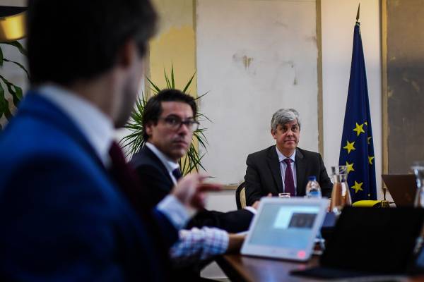 Eurogroup: «Πράσινο φως» για φθηνά δάνεια σε όλους λόγω πανδημίας