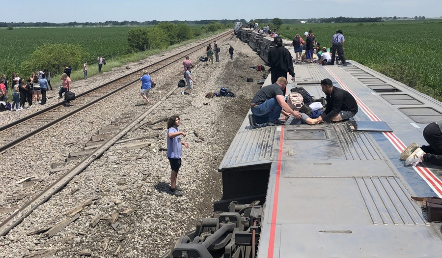 ΗΠΑ: Τρένο εκτροχιάστηκε στο Μιζούρι