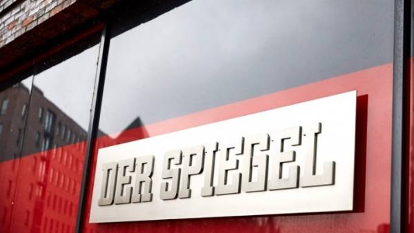 Spiegel για Μητσοτάκη: Επιδιώκει χαλαρότερους όρους εξοικονόμησης