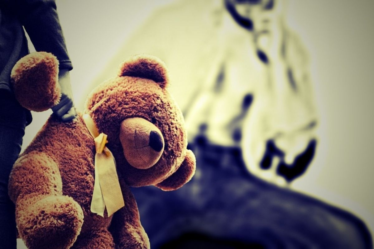 Φλώρινα: Προφυλακιστέος ο πατέρας που φέρεται να βίαζε την 12χρονη κόρη του