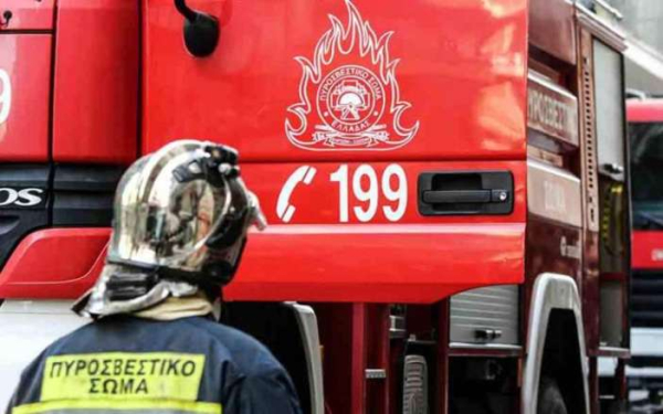 Θεσσαλονίκη: Φωτιά σε τουριστικό λεωφορείο