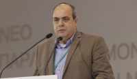 Χάρης Τσιόκας: Γιατί καθίσταται επίκαιρη η ανάγκη για «κομματικά μοντέλα» με ενεργά μέλη και κοινωνική αλληλοτροφοδότηση