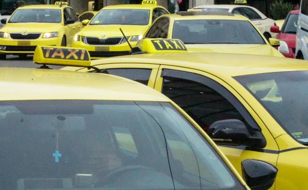Απεργία ταξί 27-28/2: Τραβούν χειρόφρενο για 48 ώρες στην Αθήνα