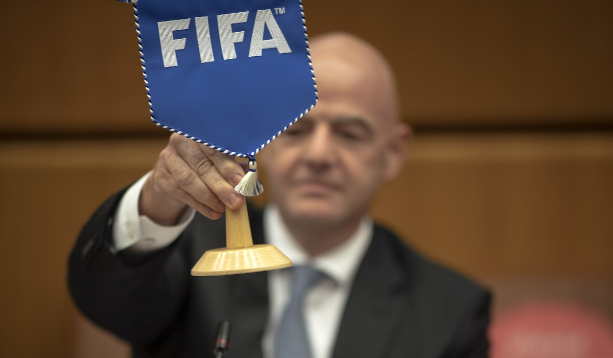 FIFA: «Δεν υπάρχει καμία πρόθεση για πειραματισμούς στο ποδόσφαιρο»