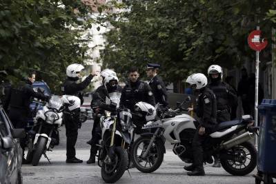 Ανατροπή στην υπόθεση με την «ομηρία» του αστυνομικού στην Νίκαια