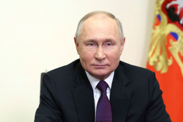 Πούτιν σε Γιούλια Ναβάλναγια: Απεχθείς οι κατηγορίες για τον θάνατο του Ναβάλνι