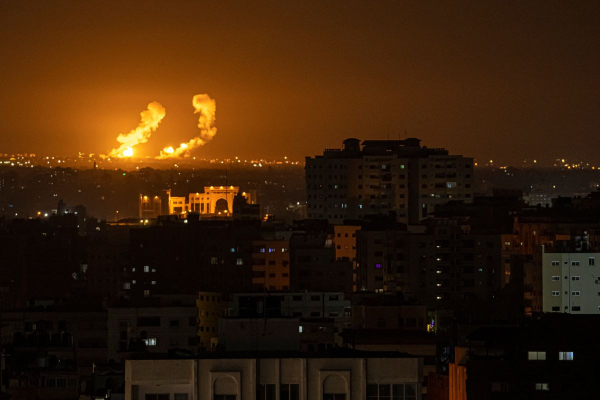 Σοβαρή κλιμάκωση στη Μέση Ανατολή: Το Ισραήλ βομβάρδισε τη Λωρίδα της Γάζας και περιοχές στον Λίβανο