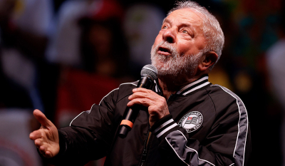 Νίκη του Λούλα ντα Σίλβα δείχνουν οι δημοσκοπήσεις για τις εκλογές στη Βραζιλία