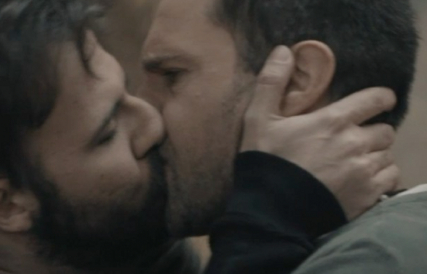 Το Μυστικό της Πεταλούδας: Το πρώτο γκέι φιλί στη τηλεόραση - Αντιδράσεις και η απάντηση του σκηνοθέτη