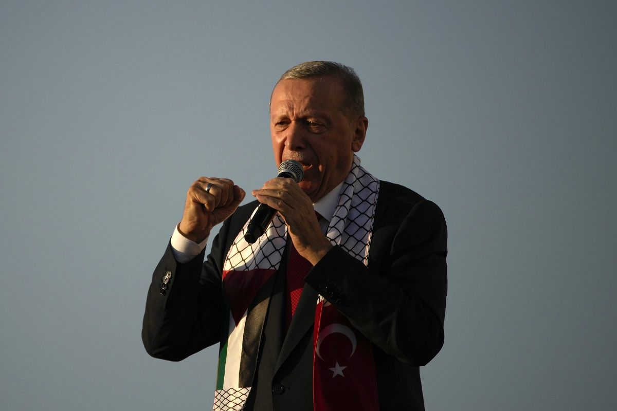 Ερντογάν: Ο Νετανιάχου θα μείνει στην ιστορία ως ο «χασάπης» της Λωρίδας της Γάζας