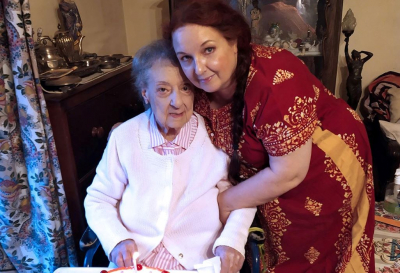 Ροζίτα Σώκου: Στο νοσοκομείο με κορονοϊό και η κόρη της – ήταν ανεμβολίαστες