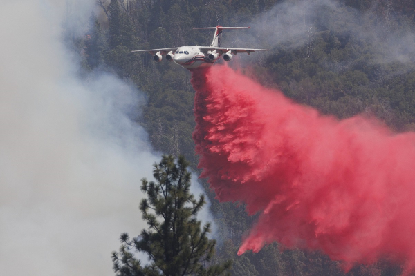 Μαίνονται οι φωτιές στην Καλιφόρνια - Δύο νεκροί
