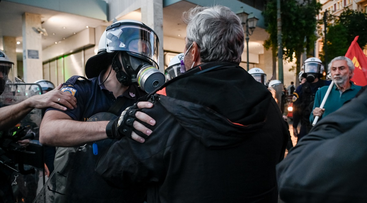Ένταση στο πανεκπαιδευτικό συλλαλητήριο στην Αθήνα