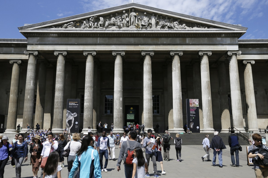 «Άγαλμα» το Βρετανικό Μουσείο: Και η Κίνα ζητά επιστροφή των αρχαιοτήτων, μετά τις κλοπές