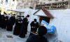 Rapid test στους ιερείς για το Πάσχα: Ουρές στη Μητρόπολη Αθηνών και Πειραιά