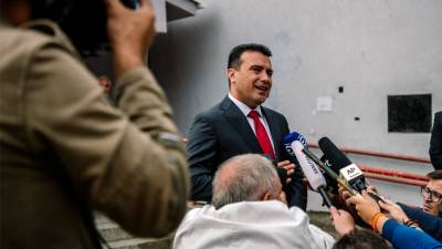 πΓΔΜ: Πέρασε η τροπολογία - «Οι Πρέσπες δεν προσδιορίζουν εθνότητα αλλά υπηκοότητα»