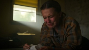 Πώς οι ηθοποιοί προσποιούνται ότι κλαίνε στις ταινίες