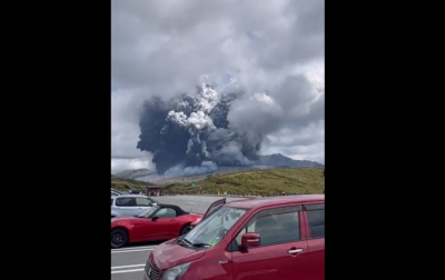 Συναγερμός στην Ιαπωνία: Ηφαιστειακή έκρηξη στο Όρος Άσο