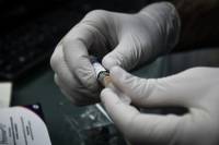 Καταγγελίες για ακυρώσεις εμβολιασμών υγειονομικών σε όλη τη χώρα