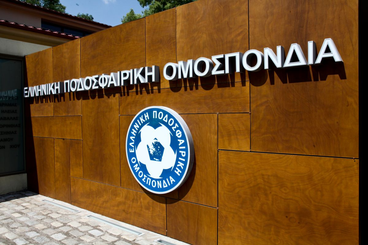 Υπόθεση ντόπινγκ Έλληνα διεθνούς ποδοσφαιριστή: «Δεν έχουμε ενημέρωση» απαντά η ΕΠΟ