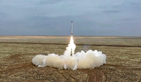 ΗΠΑ: Δοκιμαστική εκτόξευση διηπειρωτικού βαλλιστικού πυραύλου