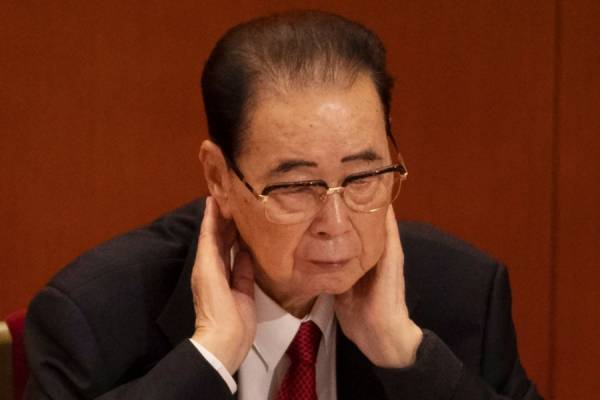 Πέθανε ο πρώην πρωθυπουργός της Κίνας, Λι Πενγκ