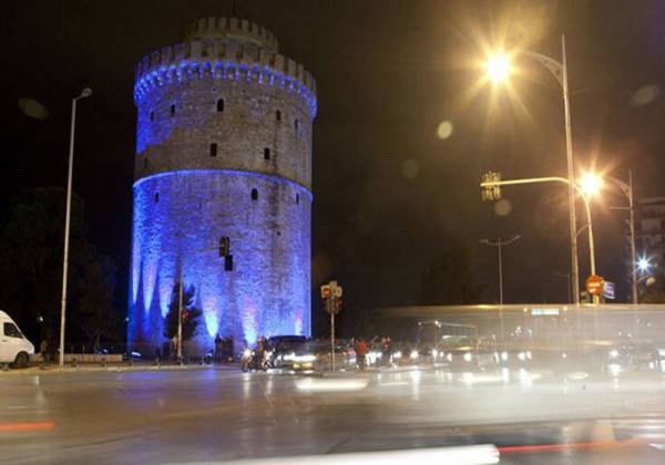 Θεσσαλονίκη: Στα «μπλε» ο Λευκός Πύργος σήμερα για την Παγκόσμια Μέρα Διαβήτη