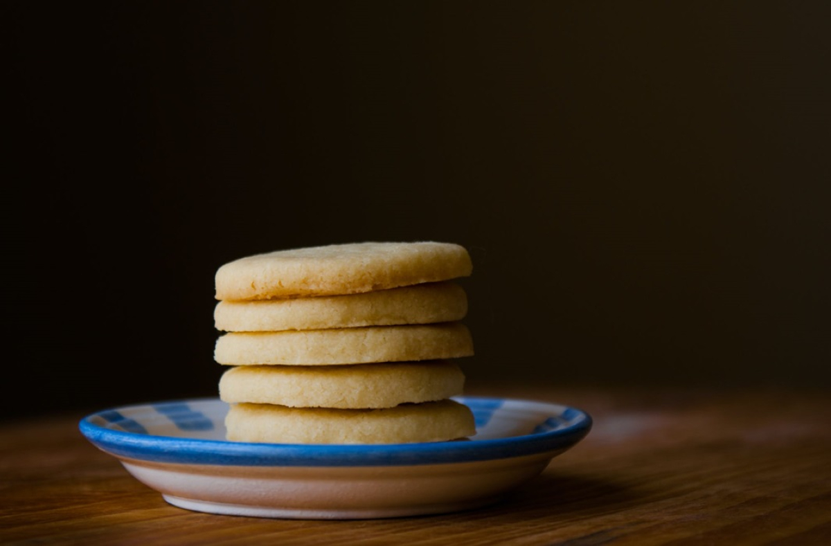 Τέλεια μπισκότα με 3 υλικά - Το μυστικό υλικό που κάνει τη διαφορά