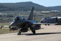 Rafale: Σήμερα η παραλαβή του πρώτου γαλλικού μαχητικού από την Ελλάδα